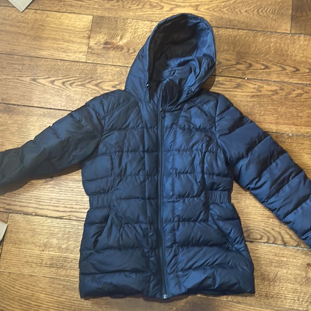 North Face women’s black jacket
